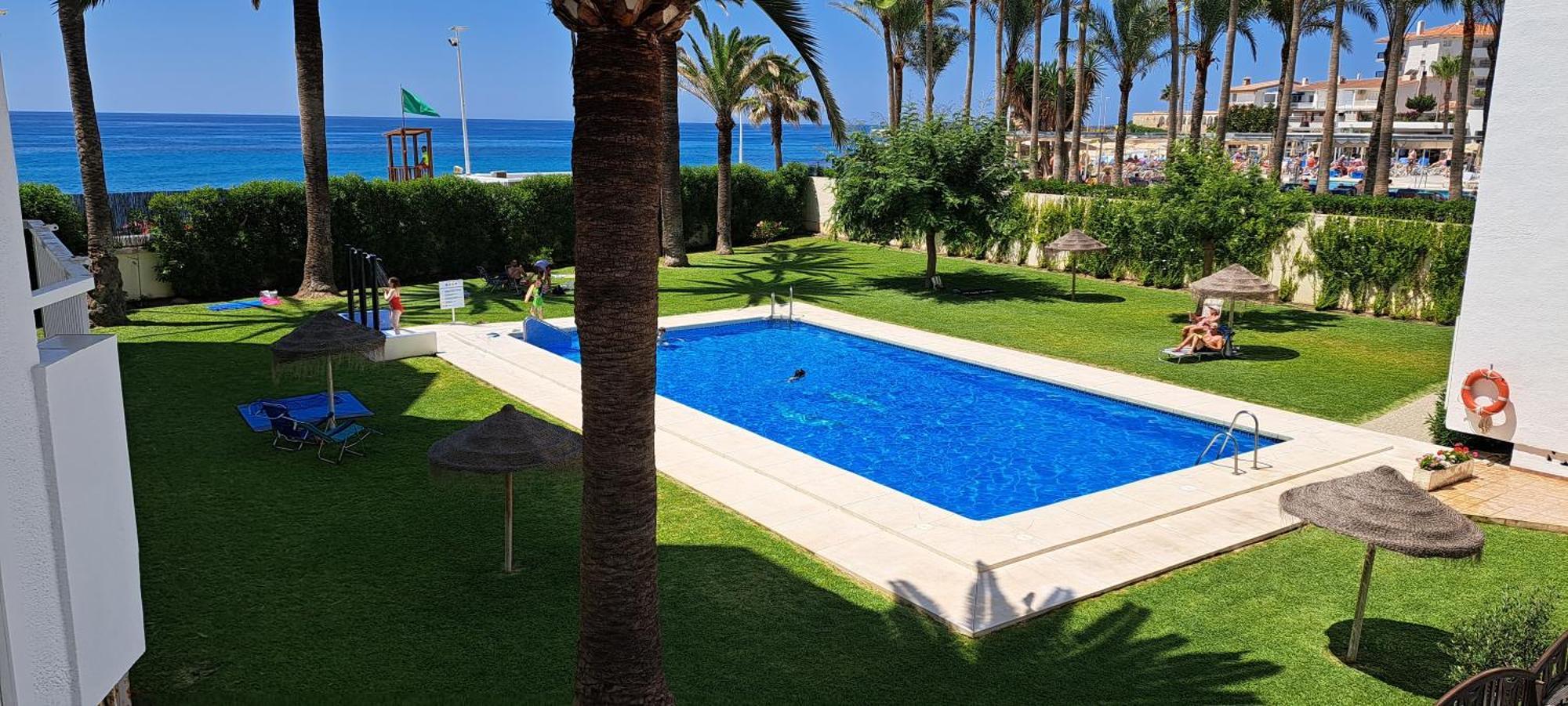 Torresol Sea View Apartment Nerja Luaran gambar