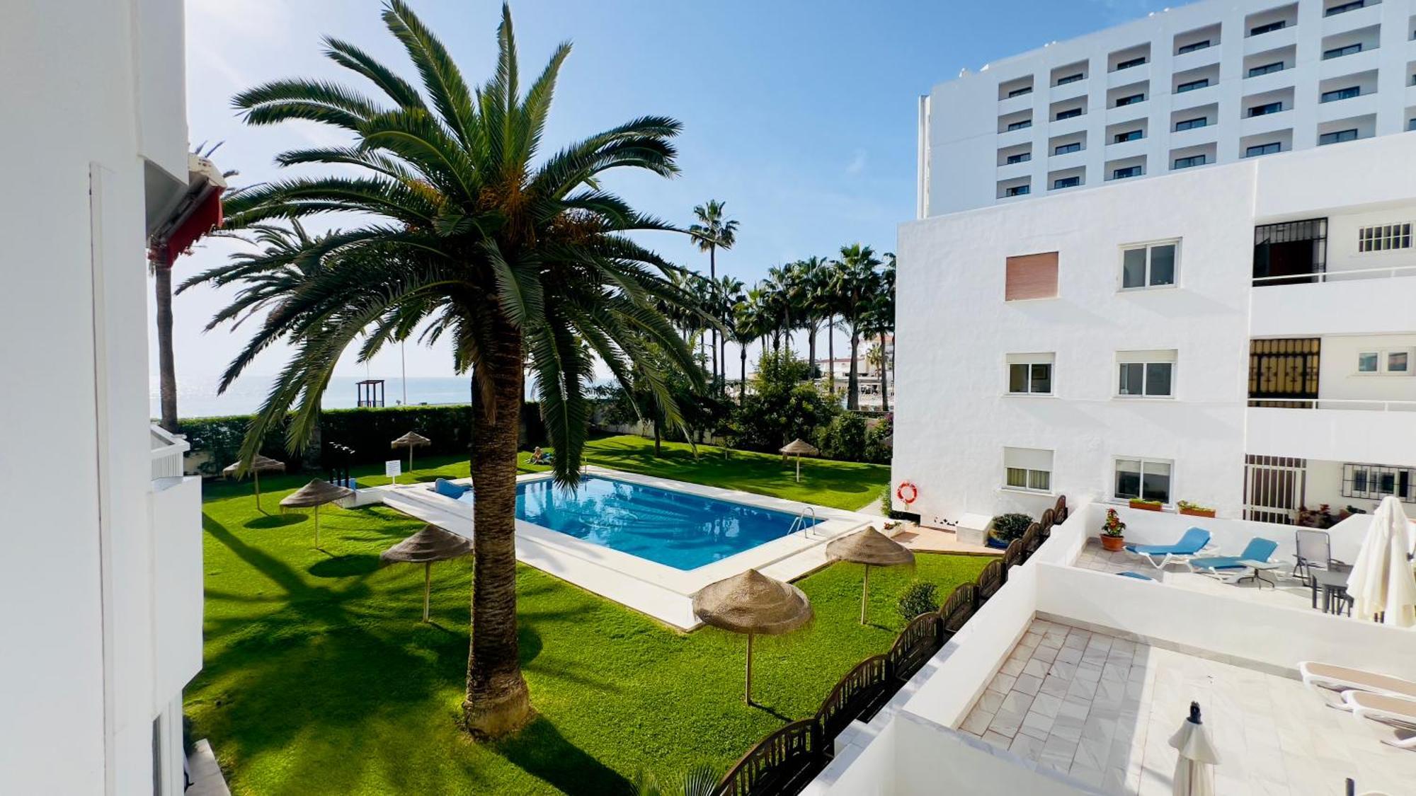 Torresol Sea View Apartment Nerja Luaran gambar